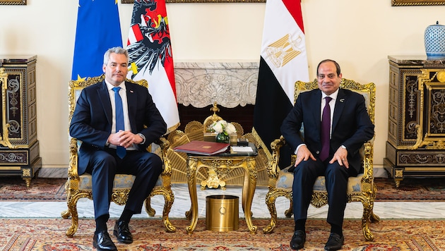 Chancellor Karl Nehammer with Egypt's President Al-Sisi (Bild: Florian Schroetter)