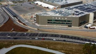 Im Tesla-Werk in Grünheide geht es vor der Betriebsratswahl rund.