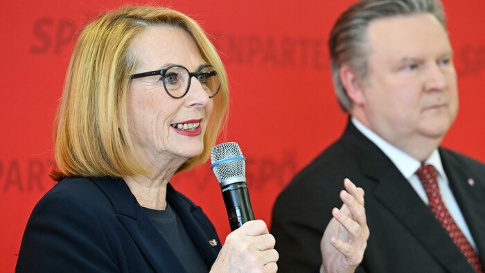 La Segunda Presidenta del Consejo Nacional Doris Bures y el Alcalde de Viena Michael Ludwig