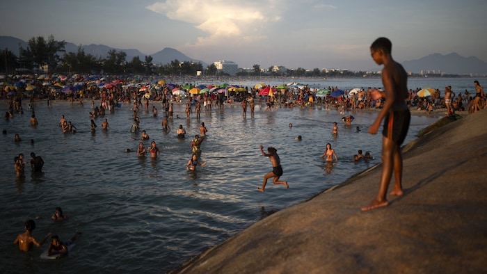 Extremely high temperatures prevailed in Brazil over the weekend. 