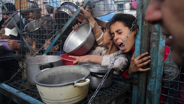 Kinder in Gaza leiden Hunger (Bild: ASSOCIATED PRESS)