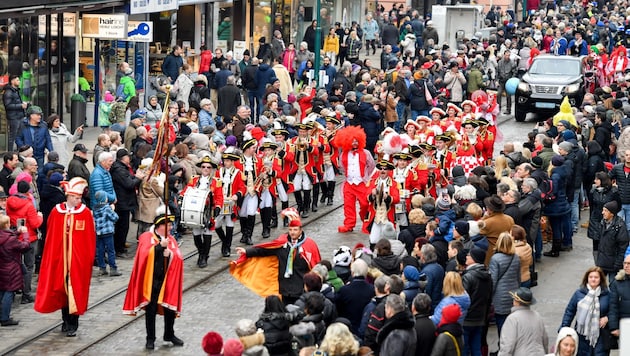 The carnival parades in 2009, 2014 and 2019 drew crowds to Linzer Landstraße. (Bild: Dostal Harald)