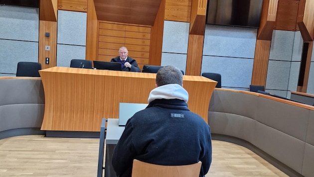 Le Tyrolien aurait maltraité son amie, qui n'a pas voulu (heureusement pour lui ?) se présenter au tribunal. (Bild: Moser Andreas)