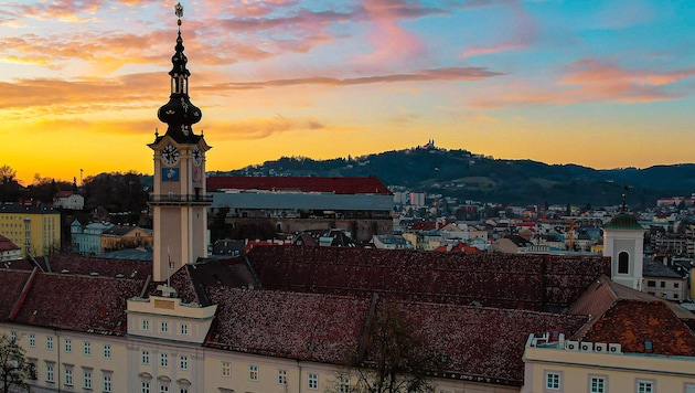 The Linz provincial parliament is discussing how the municipalities in Upper Austria can be ...
