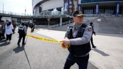 Große Suchaktion im und rund um den Gocheok Sky Dome (Bild: ASSOCIATED PRESS)