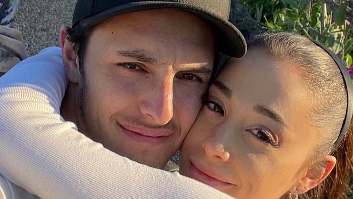 Dalton Gomez y Ariana Grande se casaron en 2021 pero se separaron a principios de 2023.
