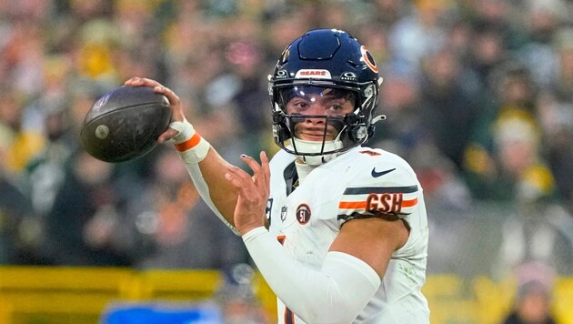 Justin Fields leitet am Sonntag in Donaufeld ein Camp. (Bild: Copyright 2024 The Associated Press. All rights reserved.)