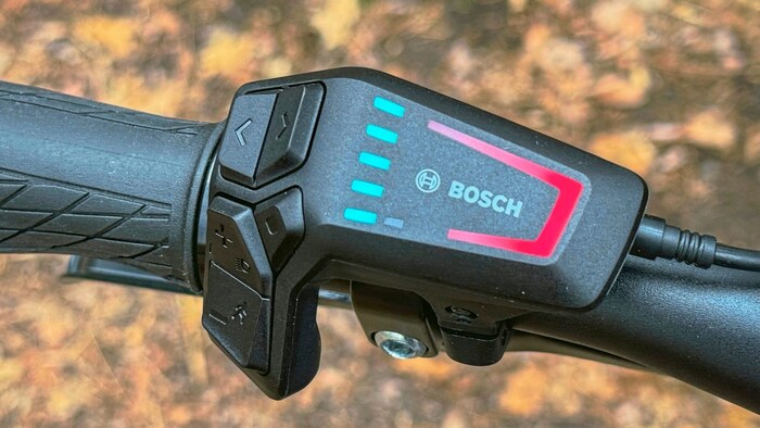 Farblich zeigt das Bedienelement, welche der vier Unterstützungsstufen von Eco bis Turbo gewählt ...