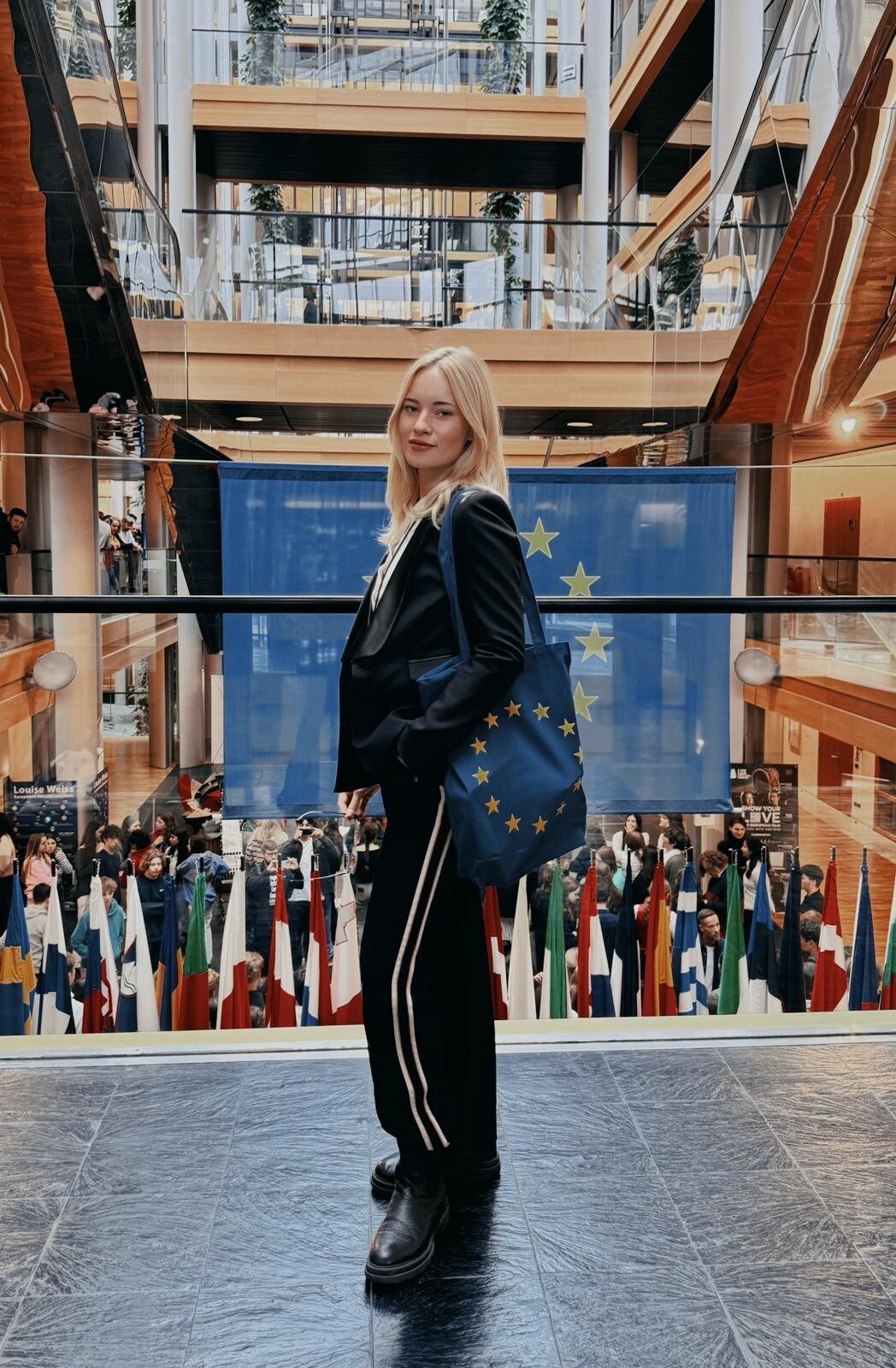 Valerie Huber in the EU Parliament (Bild: zVg Valerie Huber)