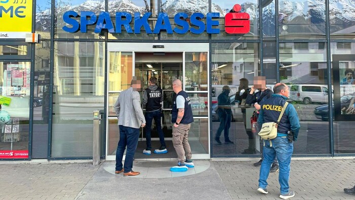 In dieser Bank fand der Überfall statt.