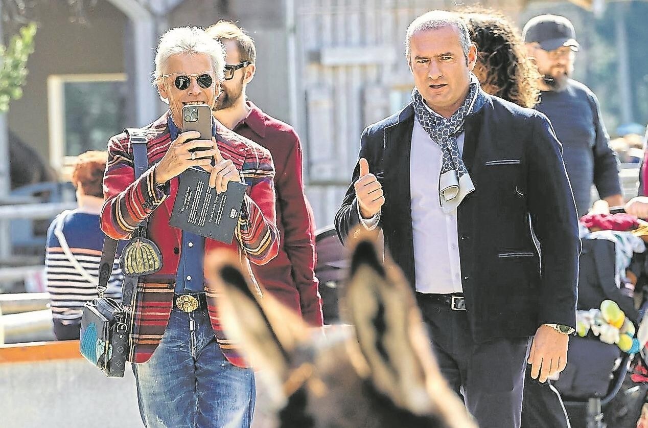 Thomas Brezina with Aiderbichl boss Dieter Ehrengruber (Bild: Tschepp Markus)