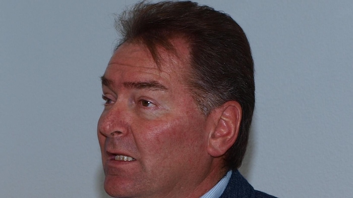 Für St. Leonhards Bürgermeister Elmar Haid ist die Widmung eindeutig, den Zwist der Streitparteien müsse ein Zivilgericht klären. 