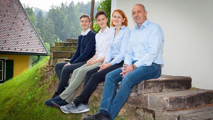 Der Welschriesling Südsteiermark DAC ließ die Expertenrunde mit den Zungen schnalzen – also ging die heurige Weintrophy in dieser Kategorie eindeutig nach Leutschachzu Albrecher