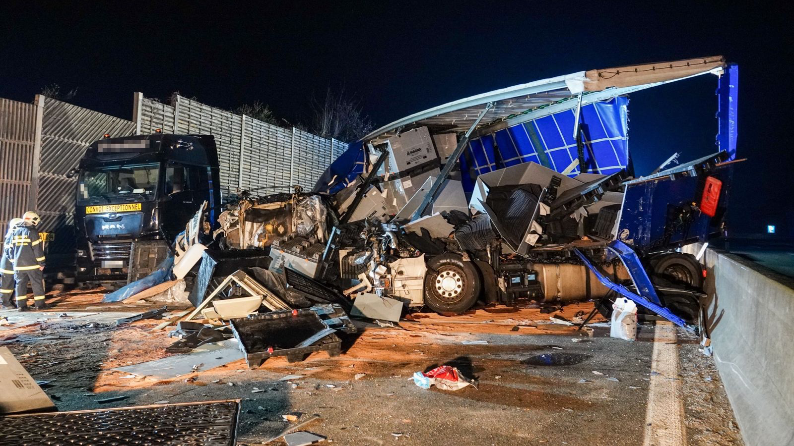 The driver of the vehicle did not survive the accident. (Bild: Doku NÖ)