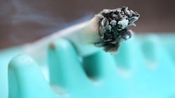 Nach dem Kiffen zum Arzt: Psychische Probleme nehmen in Deutschland derzeit rasant zu.