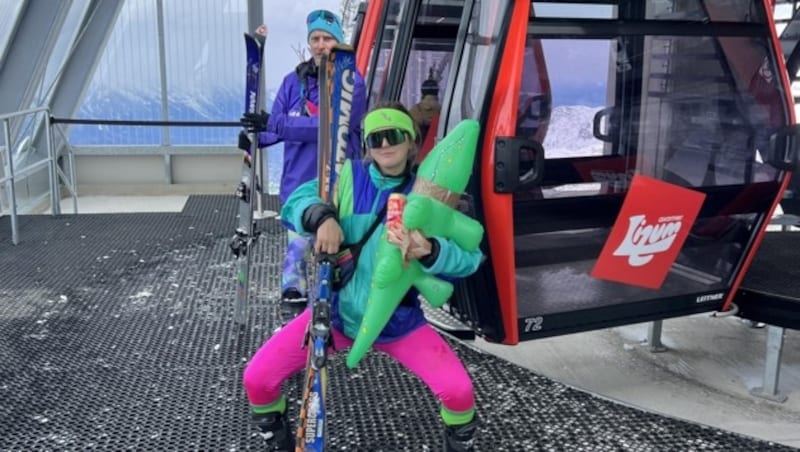 In der Axamer Lizum sind hässliche Ski-Outfits gefragt. (Bild: Axamer Lizum)