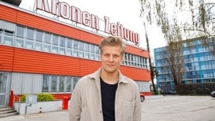 Auf Besuch bei der „Krone“: Chartstürmer Thorsteinn Einarsson. (Bild: klemens groh)