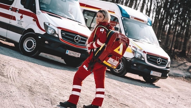 Seit 10 Jahren ist Clara Bacher beim Roten Kreuz engagiert. (Bild: Wolfgang Trummer RK Feldbach)