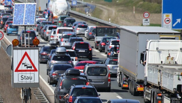 Do you want to avoid this? Our traffic experts know how. (Bild: stock.adobe.com – U. J. Alexander)