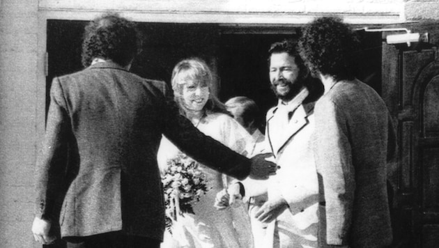 Eric Clapton and Pattie Boyd walked down the aisle in 1979. The marriage lasted until 1989. (Bild: AP)