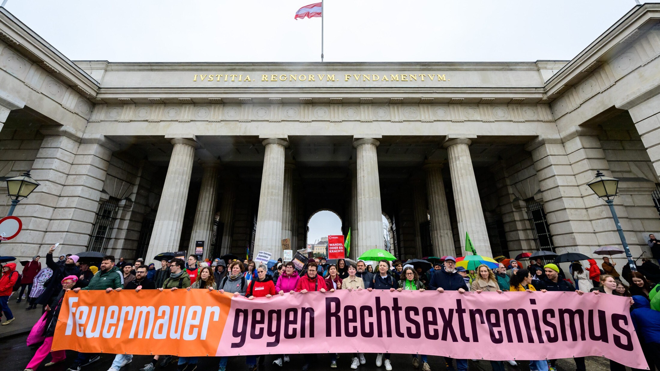 (Bild: APA/MAX SLOVENCIK)