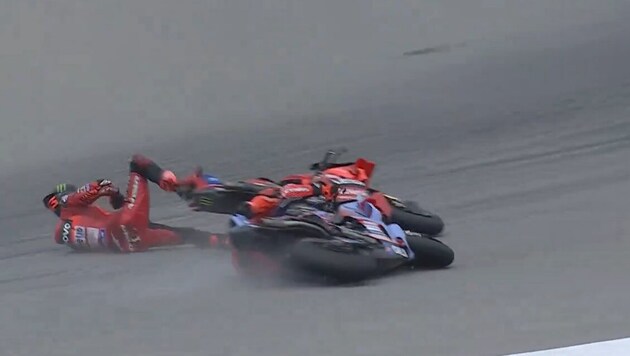 Marc Marquez and Francesco Bagnaia came too close to each other in Portimao. (Bild: X.com/MotoGP)