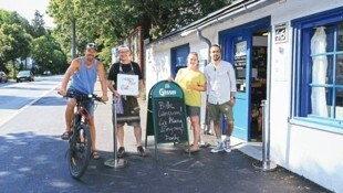 Die Pizzeria „La Mama“ in der Hüttelbergstraße 46 wird zurzeit umgebaut. Die Besitzer wechseln. (Bild: Tomschi)