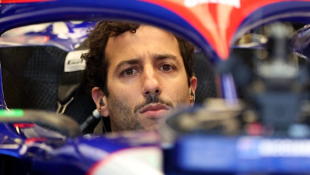 Daniel Ricciardo is under a lot of pressure. (Bild: APA/AFP/Martin KEEP)