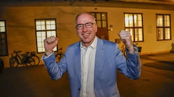 Alexander Stangassinger (SPÖ) verteidigte in Hallein im ersten Urnengang souverän sein Amt. (Bild: Tschepp Markus)