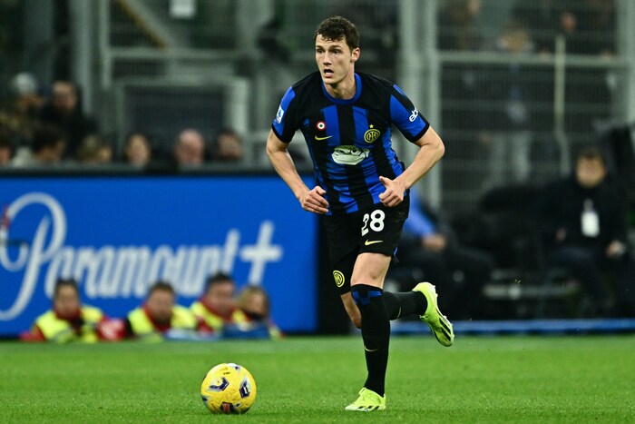 Pavard has already played 25 times at center-back for Inter.
