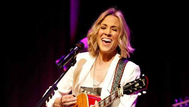 Sheryl Crow has already made arrangements in case unreleased songs are released after her death. (Bild: APA/Getty Images via AFP/GETTY IMAGES/Jason Kempin)