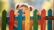 Hinterm Zaun: Die Steiermark hat großen Aufholbedarf bei der Kinderbetreuung.