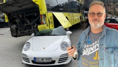 Am 11. März hatte sich der kuriose Unfall ereignet. Kürzlich holte Fischinger das Wrack ab.