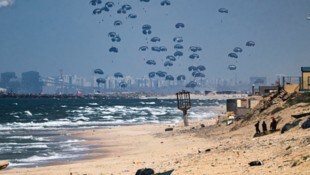 Österreichische NGOs kritisieren Israels Luftbrücke im Gazastreifen.