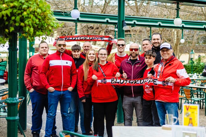 The members of the "Blutgruppe Rot Weiß Rot" fan club