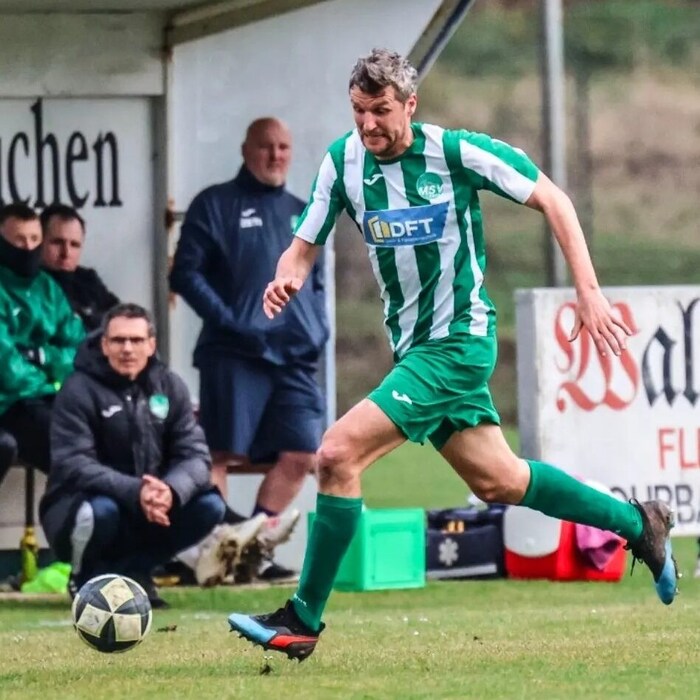 Der Ex-SVM-Bundesligaspieler Alois Höller ist der bekannteste Akteur.