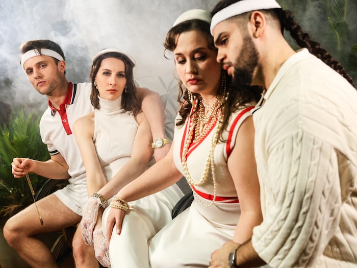 Mixed mit Mozart: Das Ensemble des Volksopern-Studios startet zum Partnertausch in „Così fan tutte“