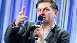Der AfD-Politiker Maximilian Krah (bei einer FPÖ-Veranstaltung im Februar in Wien) soll von dem Netzwerk Geld bekommen haben, er bestreitet das. (Bild: APA/MAX SLOVENCIK)