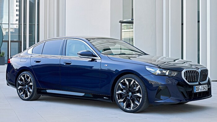 BMW 5 Series - World Luxury Car