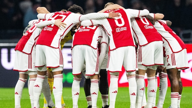 Ajax Amsterdam will have a new coach on the sidelines this summer. (Bild: APA/AFP/ANP/Olaf Kraak)