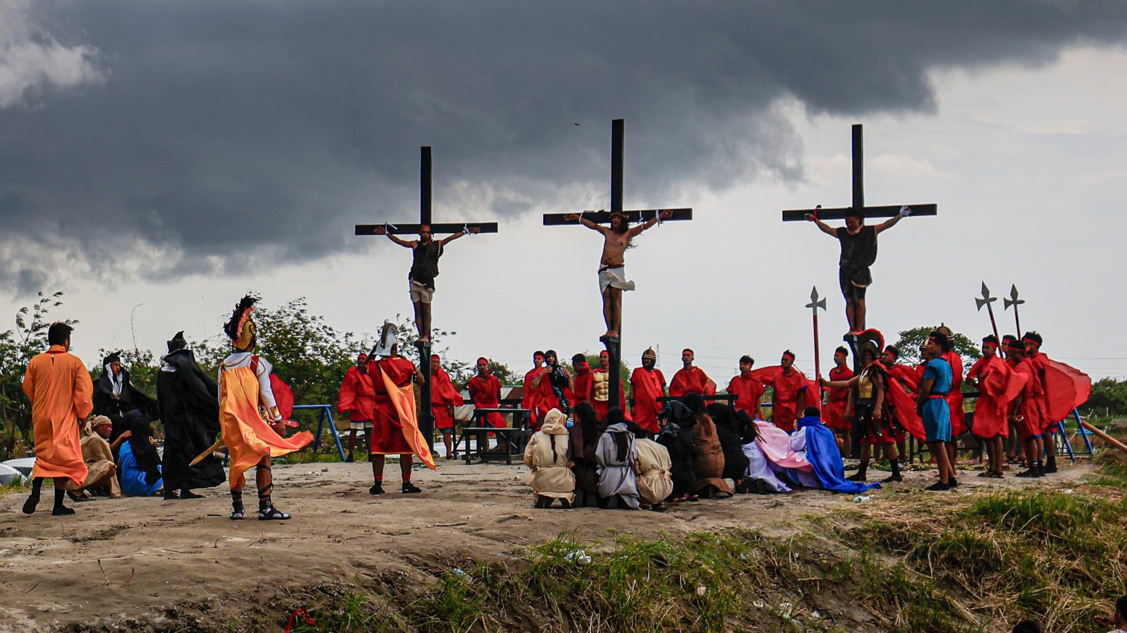 Nailed to the cross Good Friday Philippines disturb with rituals