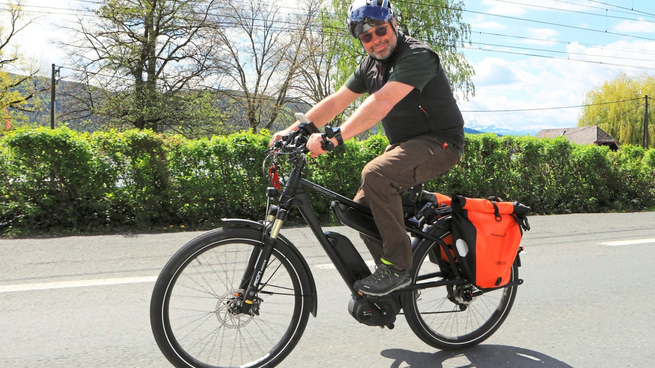 Kärntner „Krone“-Chef Hannes Mößlacher radelt gerne mit. (Bild: Wiedergut)