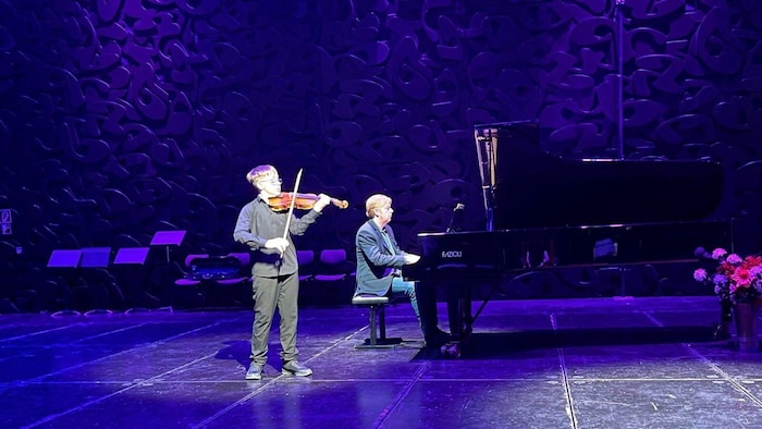 Philip Schuszter at one of his performances.