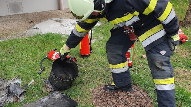 Balkonbrand in Villach, Nachbar verhindert Schlimmeres (Bild: HFW Villach)