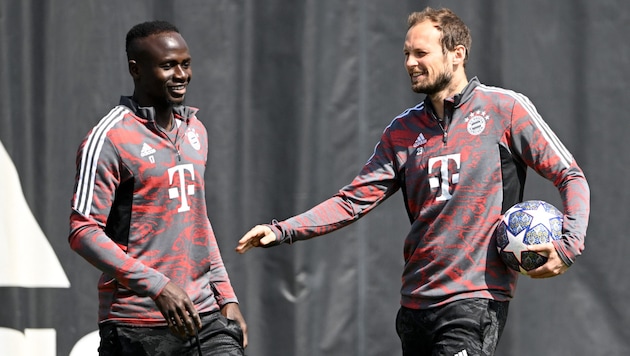 Daley Blind (right) was unable to assert himself in Munich. (Bild: APA/AFP/Christof STACHE)