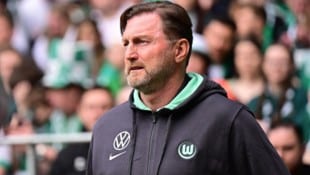 Ralph Hasenhüttl hat mit Wolfsburg den Klassenerhalt geschafft. (Bild: GEPA)
