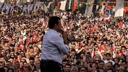 Der Istanbuler Bürgermeister Ekrem Imamoglu im Wahlkampf (Bild: AFP)