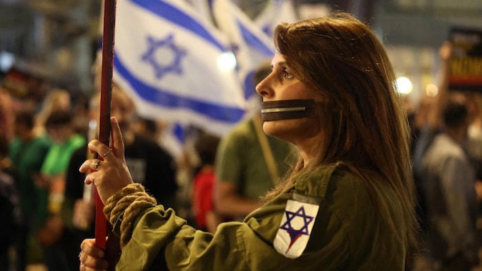 Die Demonstranten wollen den Druck auf Netanyahu erhöhen.