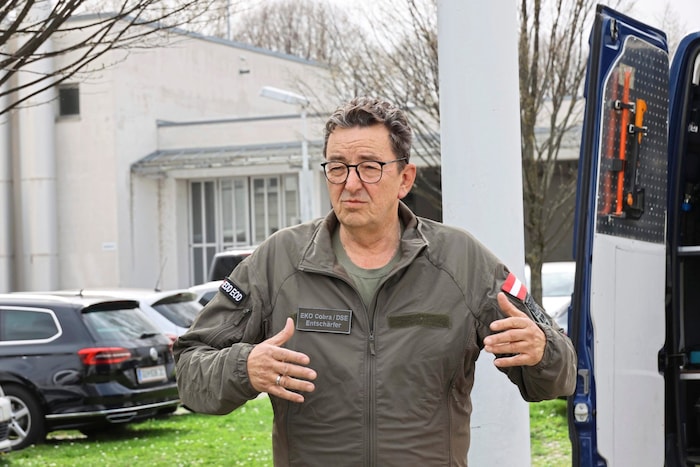 Richard Binder hat 18 Jahre Erfahrung im Beruf.