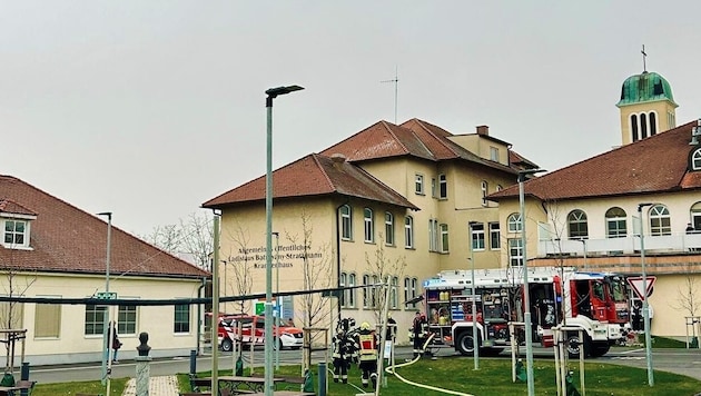 A fire broke out at Kittsee Hospital on Sunday afternoon. (Bild: FF Kittsee)